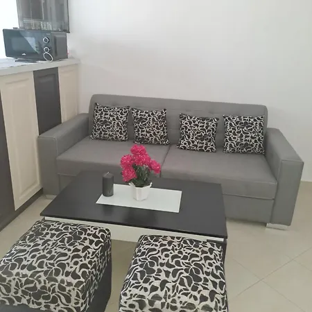 Apartament Luky Albania
